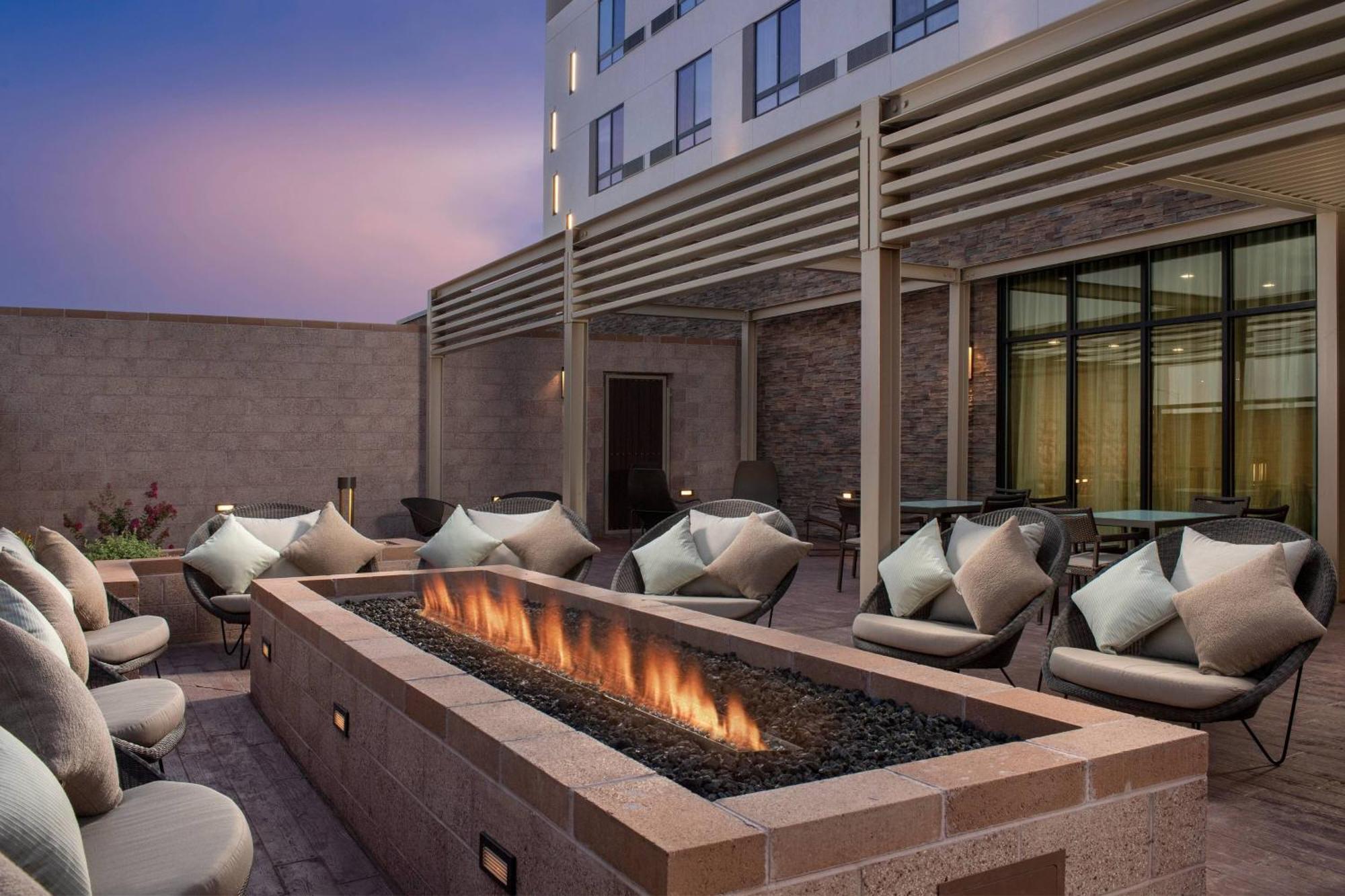 Courtyard By Marriott Las Cruces At Nmsu Экстерьер фото